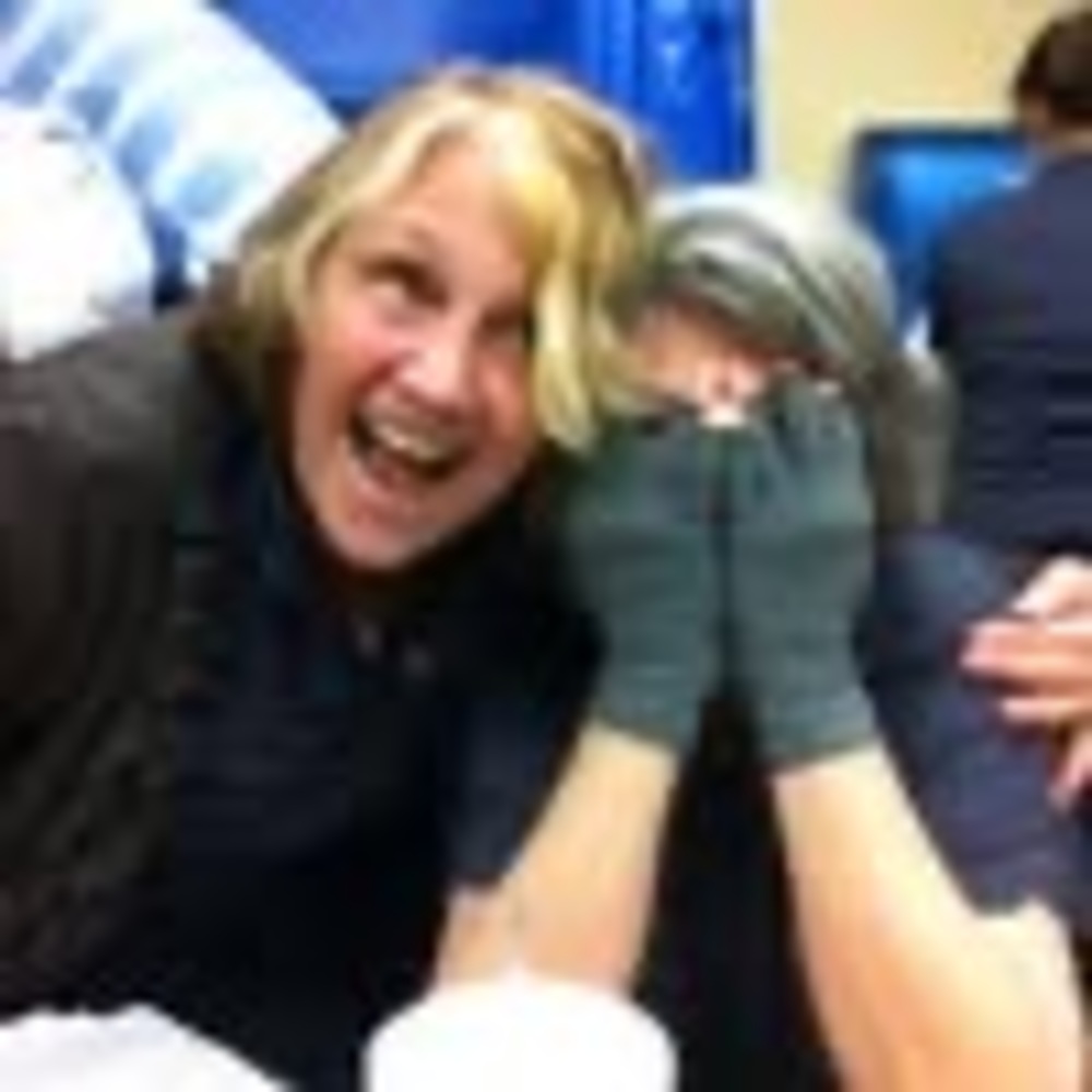 Meet your Posher, Nona